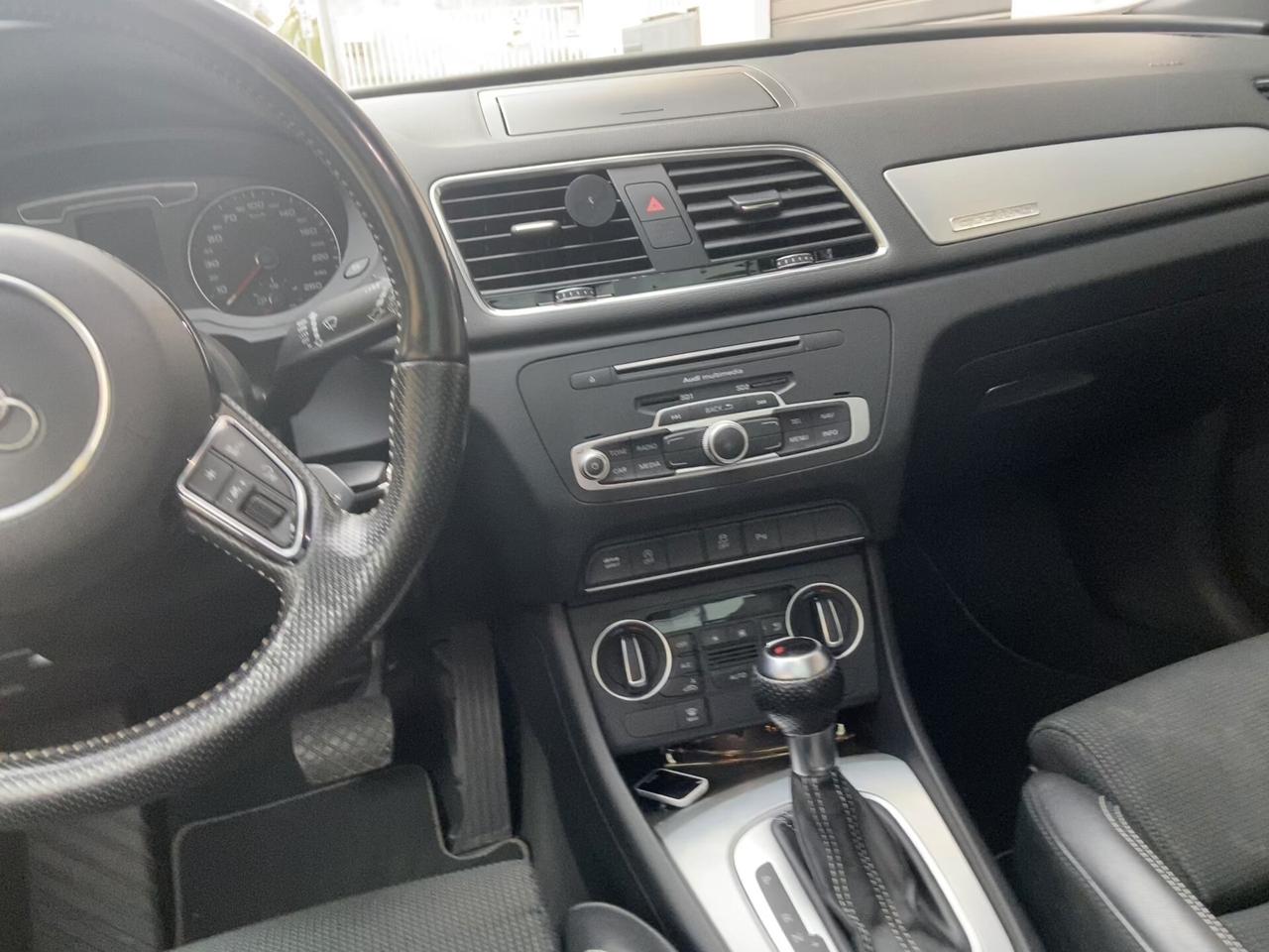 Audi Q3 2.0 TDI 150 CV quattro S tronic S-Line