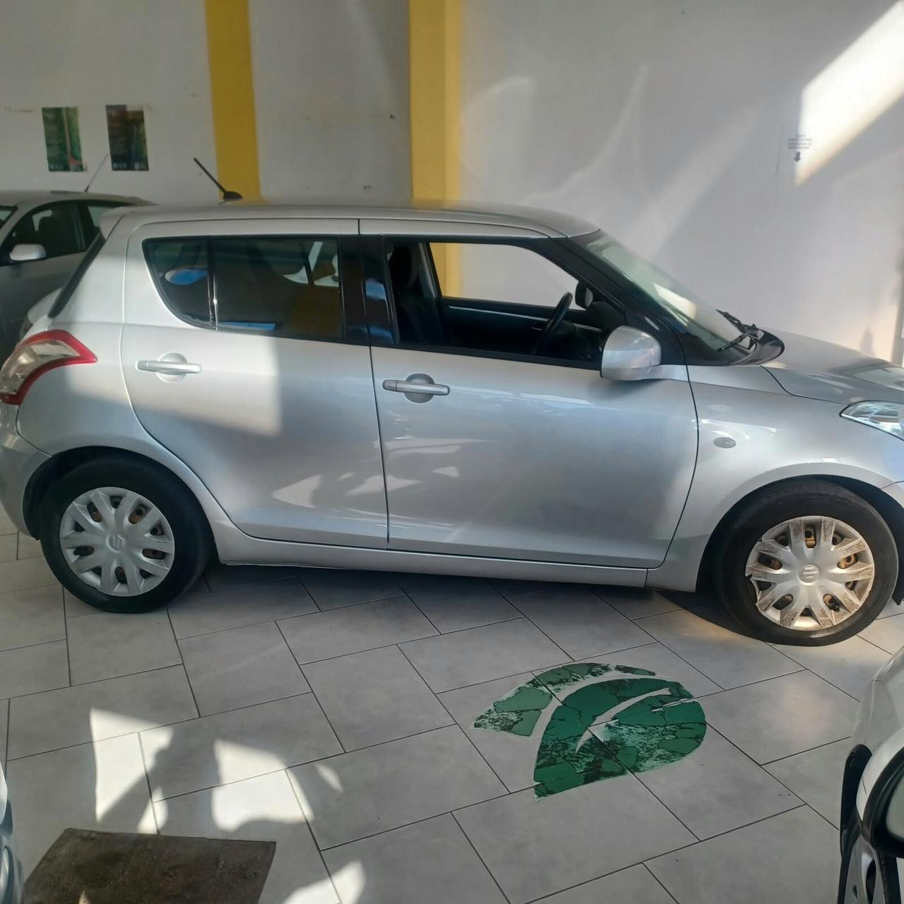 80.568KM SWIFT 1.2 NEOPATENTATI PERFETTA