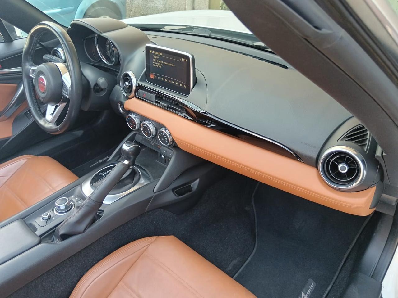 Fiat 124 Spider 1.4 MultiAir AT6 Lusso