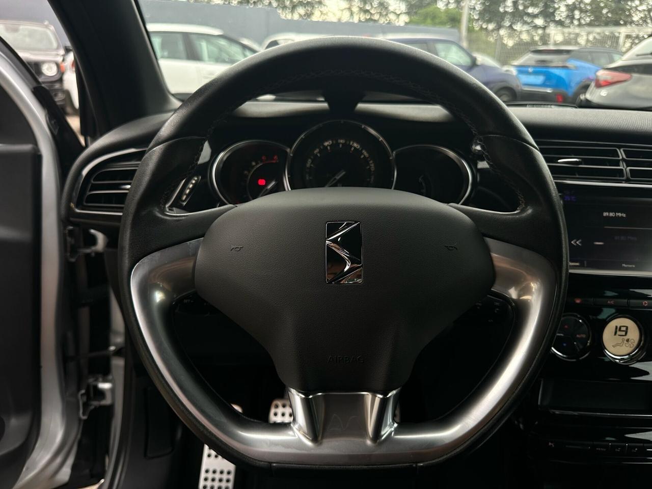 Ds DS3 3 BlueHDi 100 S&S Sport Chic