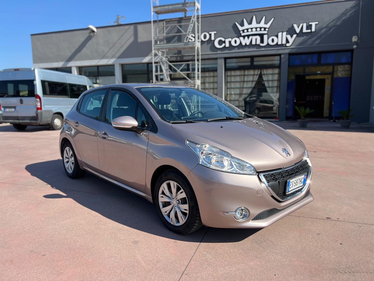 Peugeot 208 1.4 HDi 68 CV 5 porte Active