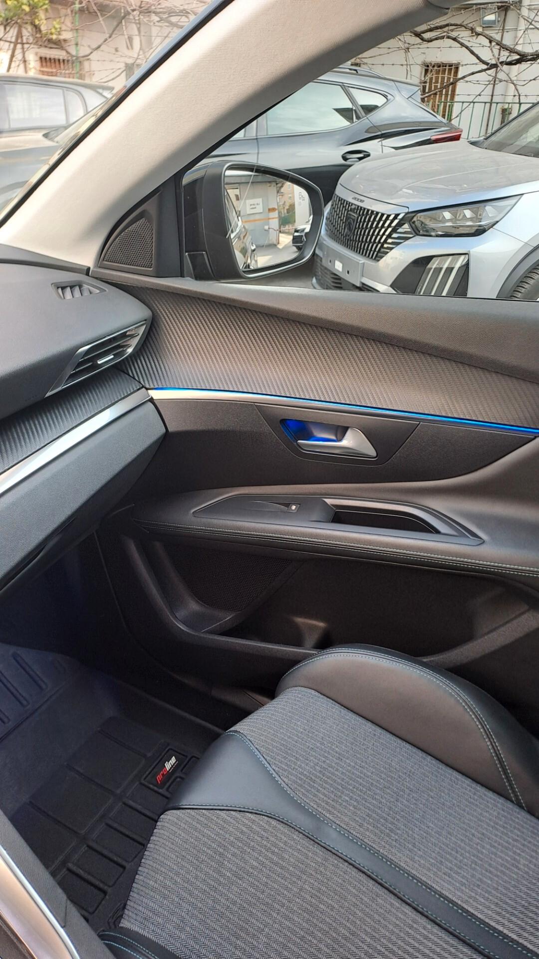 Peugeot 3008 BlueHDi 130cv EAT8 Allure Diesel Automatica