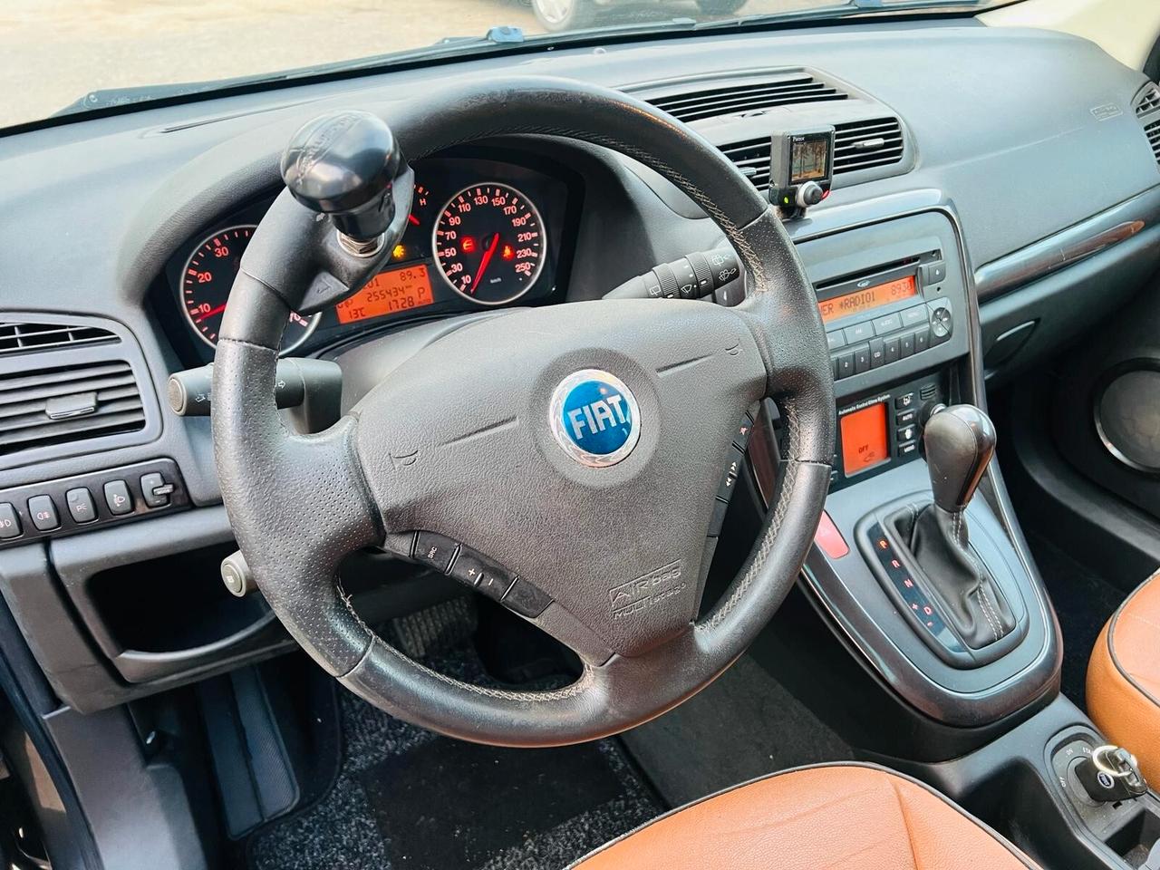 Fiat Croma 2.4 Multijet 20V aut. Must