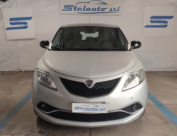 Lancia Ypsilon 1.2 69 CV 5 porte Platinum NEOPATENTATO EURO 6
