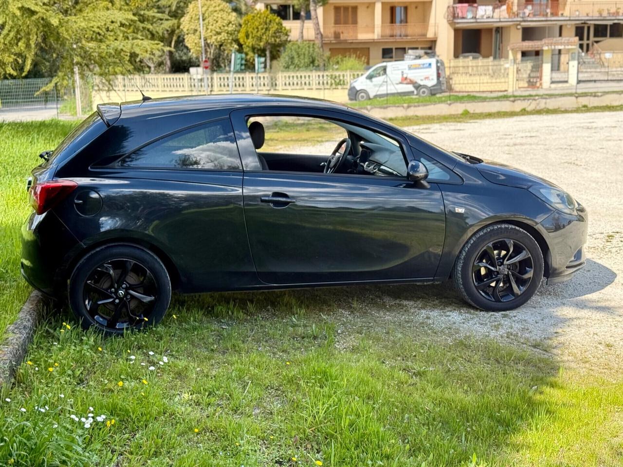 Opel Corsa 1.4 benzina GPL Euro6B NEOPATENTATI