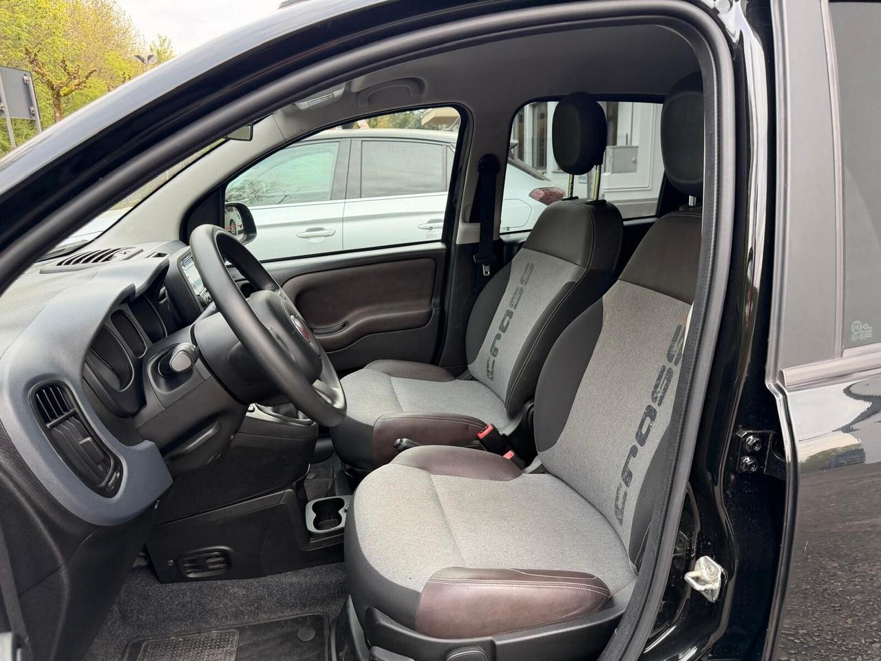 Fiat Panda Cross 1.0 FireFly S&S Hybrid SENZA VINCOLI