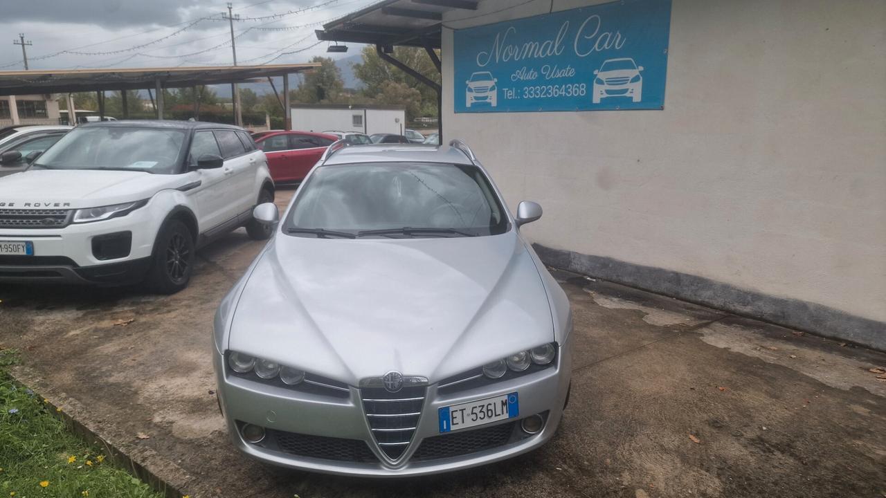 Alfa Romeo 159 1.9 JTDm Sportwagon Distinctive
