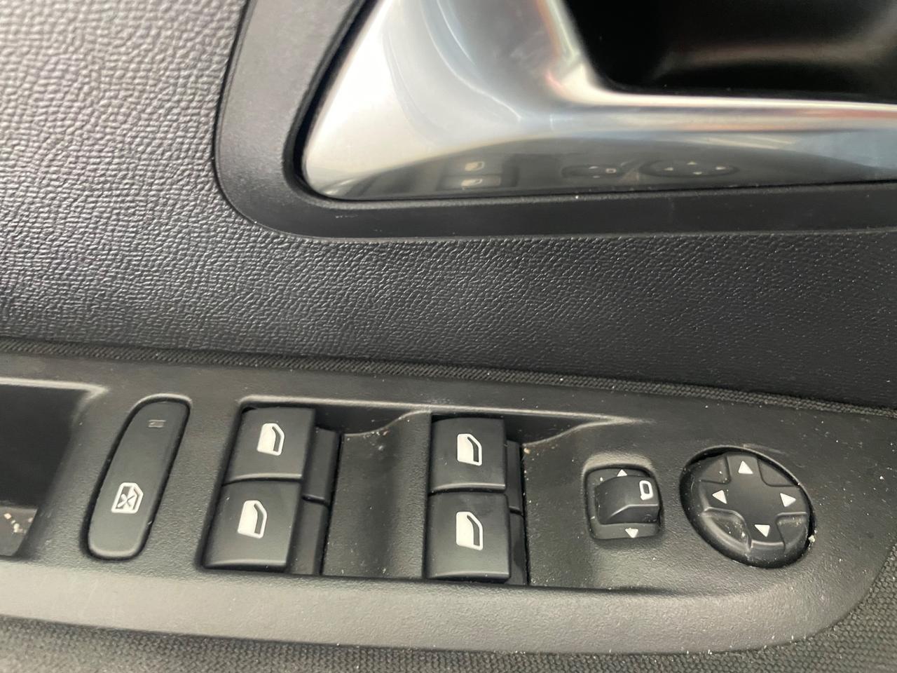 Peugeot 208 PureTech 75 Stop&Start 5 porte Active - Nessun vincolo -