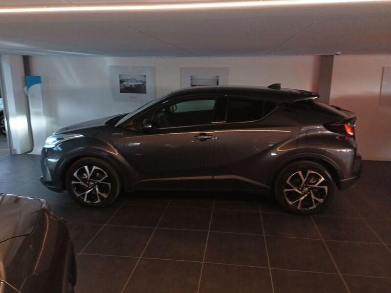 Toyota C-HR 1.8 Hybrid E-CVT Trend