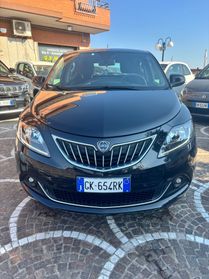 Lancia Ypsilon 1.0 FireFly 5 porte S&S Hybrid Ecochic Gold