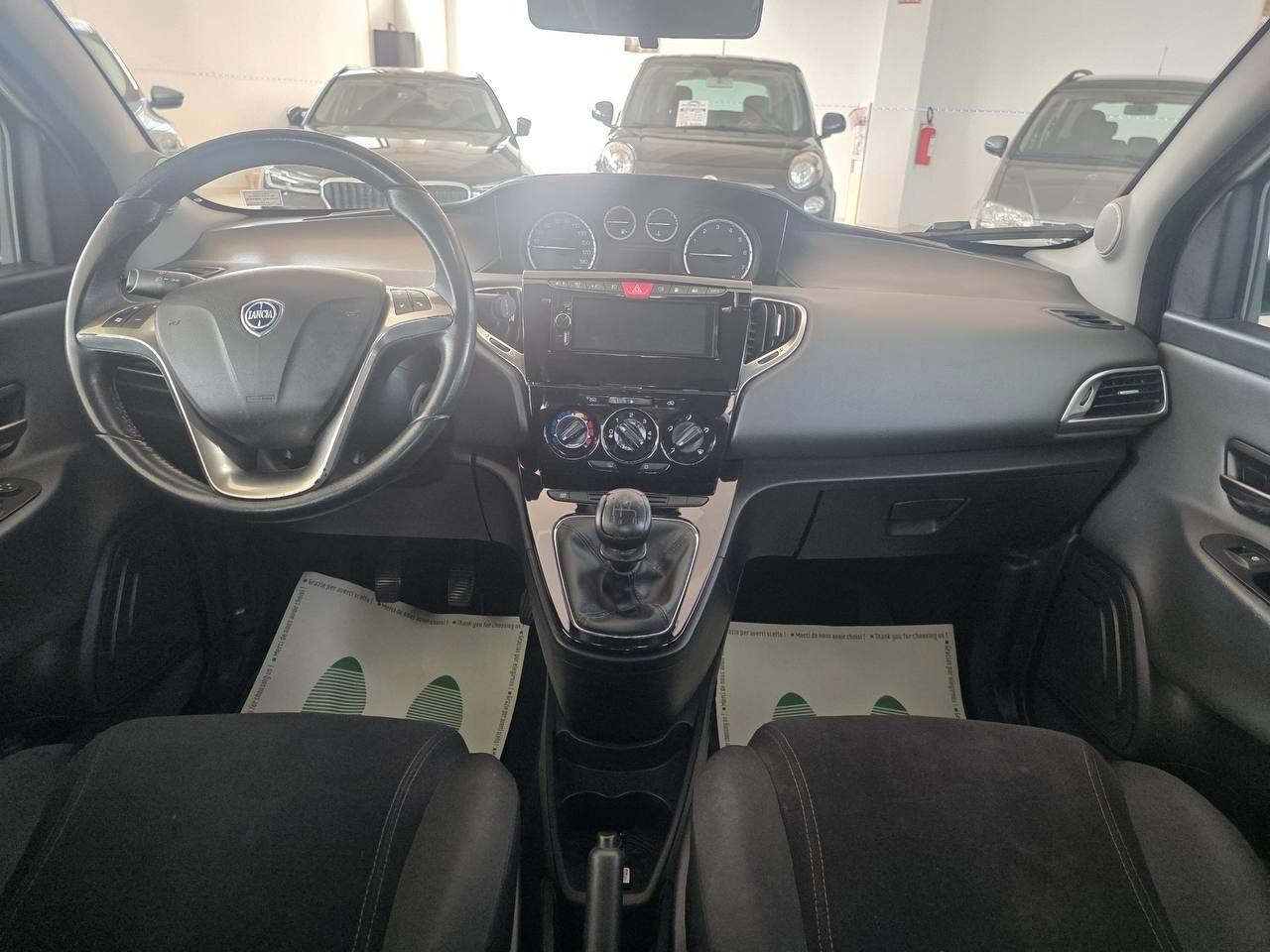 Lancia Ypsilon 1.2 69 CV 5 porte GPL Ecochic Gold