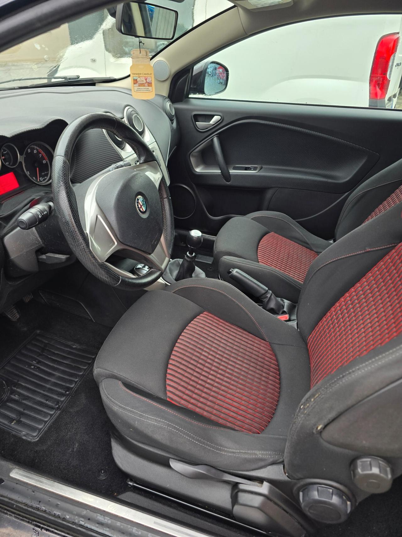 Alfa Romeo MiTo 1.4 T 120 CV GPL Distinctive Sport Pack