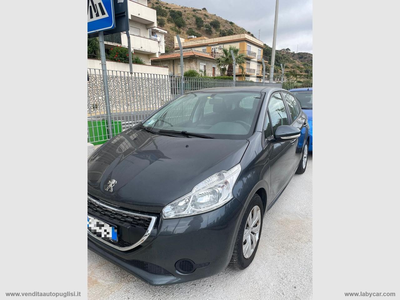 PEUGEOT 208 1.4 HDi 68 CV 5p. Allure