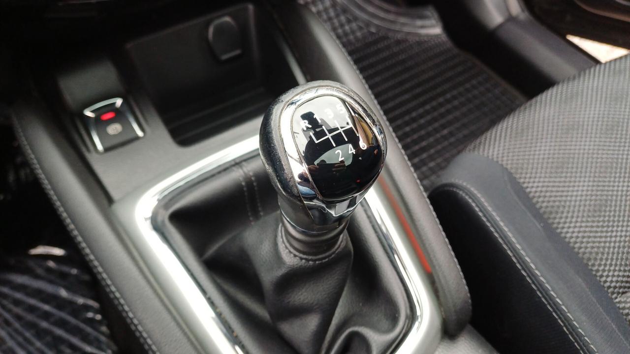 Nissan Qashqai 1.5 dCi N-Connecta