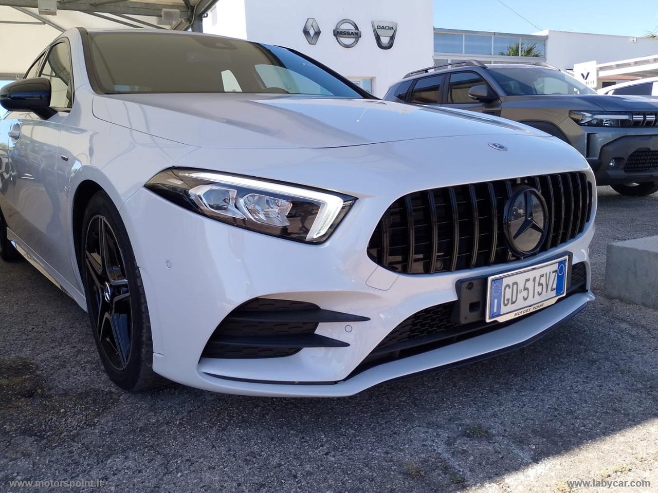 MERCEDES-BENZ A 180 d Automatic Premium AMG Line