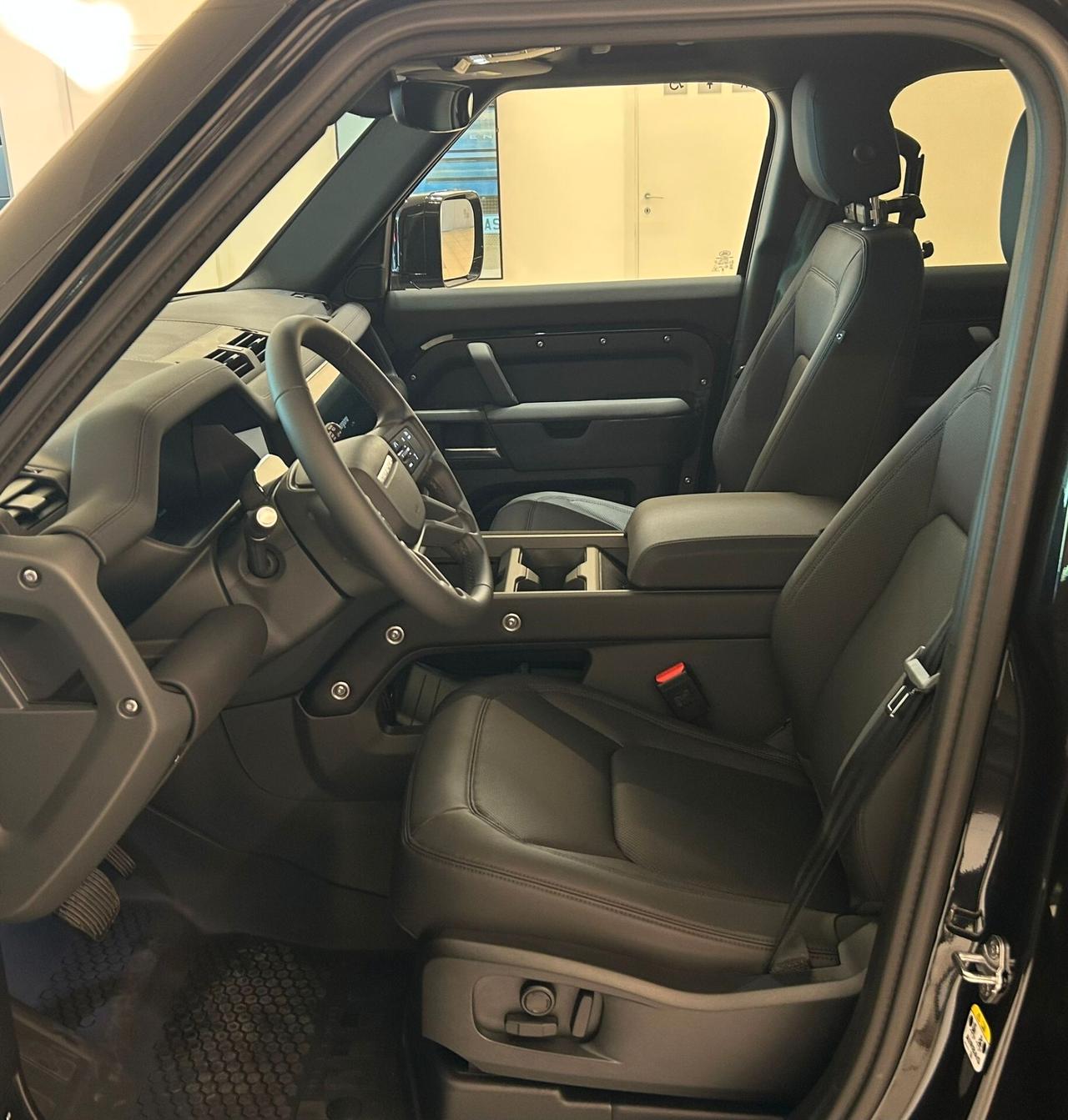 Land Rover Defender 110 2.0 Si4 PHEV 300 CV AWD Auto X-Dynamic SE