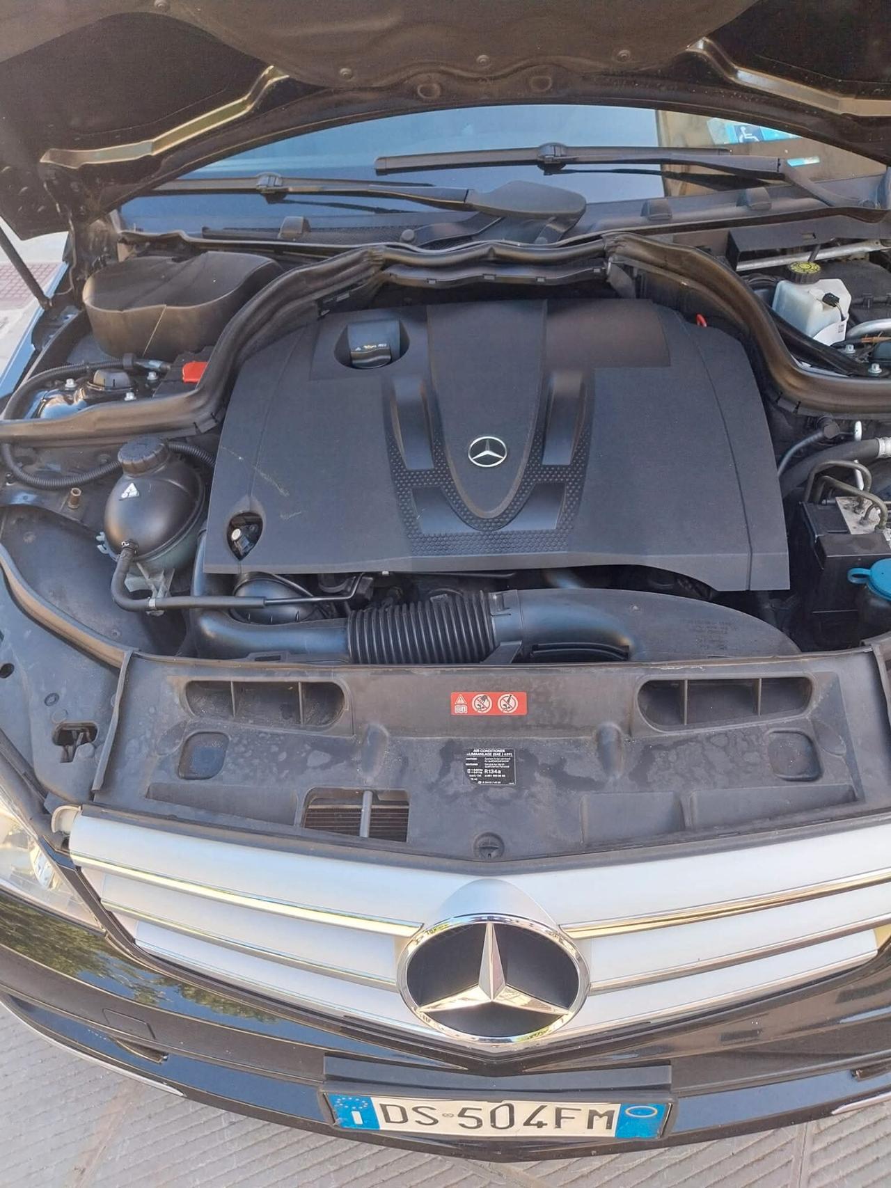 Mercedes-benz C 220 CDI BlueEFFICIENCY Elegance
