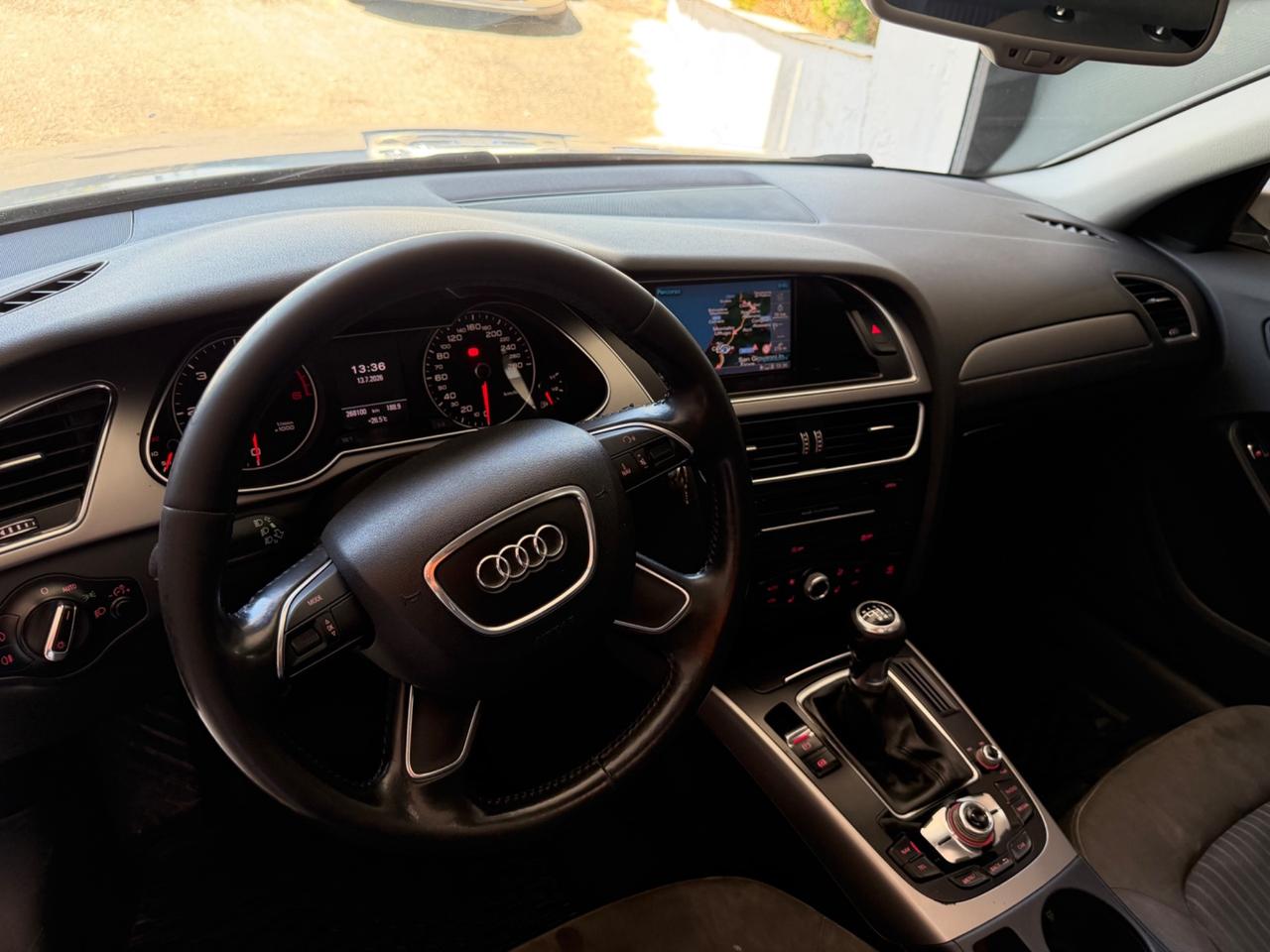 Audi A4 Avant 2.0 TDI 143CV Tetto Apribile