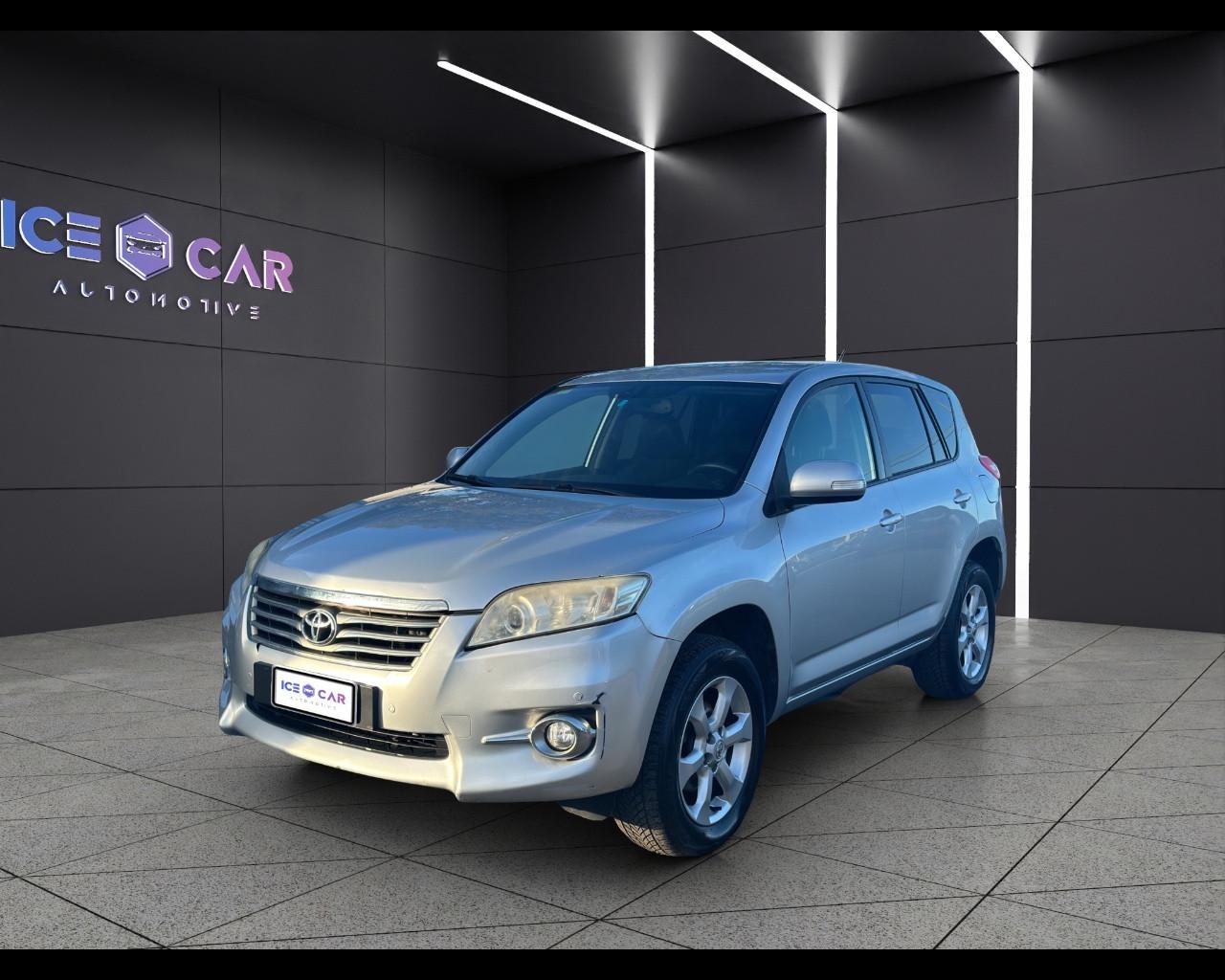 TOYOTA RAV4 Crossover 2.2 D-4D 150 CV DPF Exclusive