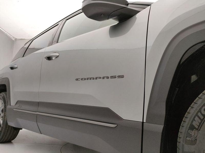 Jeep Compass E-Hybrid 1.2 Turbo MHEV 106kW First Edition DCT