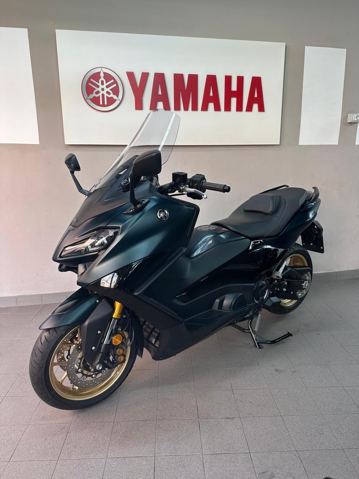 Yamaha TMAX 560 XP500A DX MDBNM4 DARK PETROL