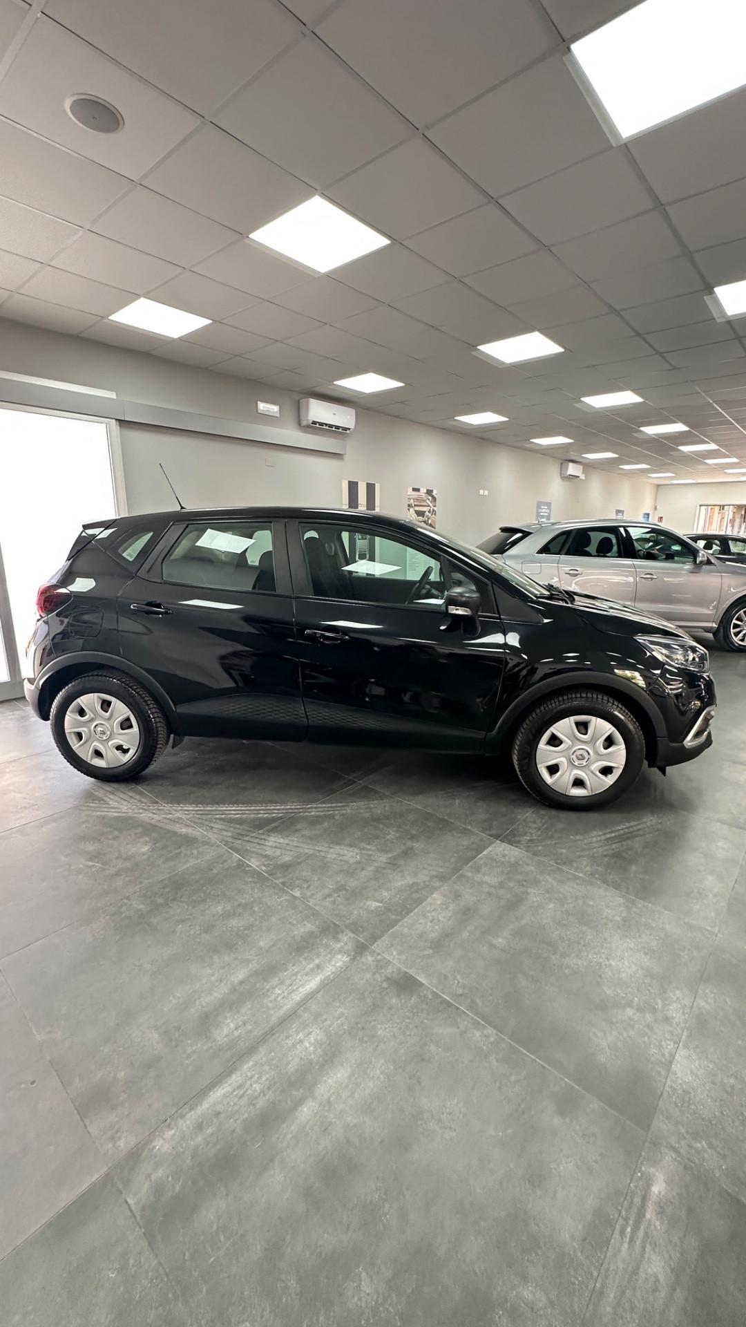 Renault Captur TCe 12V 90 CV Business