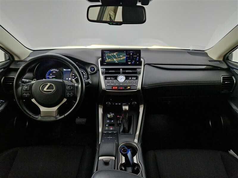 LEXUS NX 300h Hybrid Business 2WD