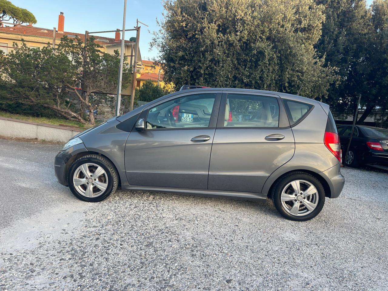 MERCEDES BENZ A 180 - AUTOMATICA - AVANTGARDE