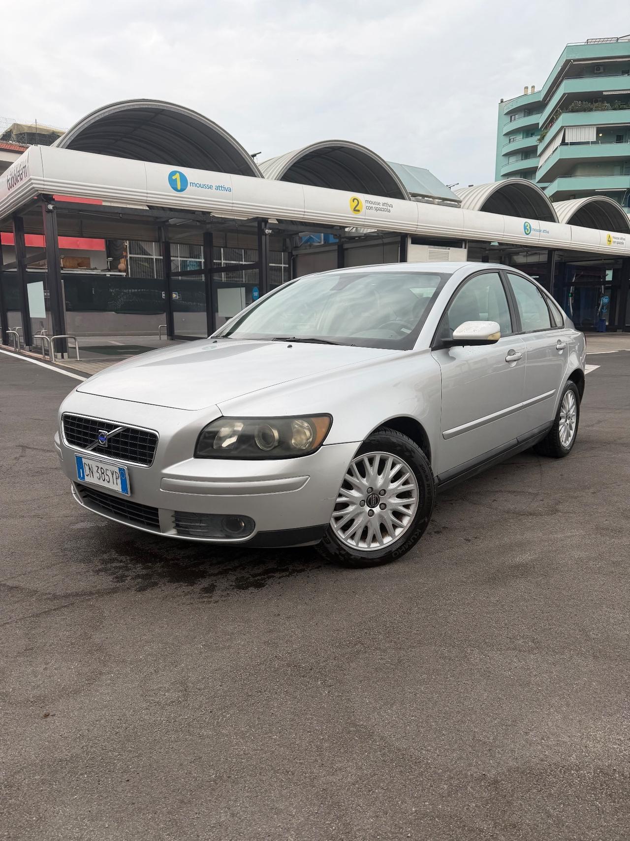 Volvo S40 2.0 D cat Momentum