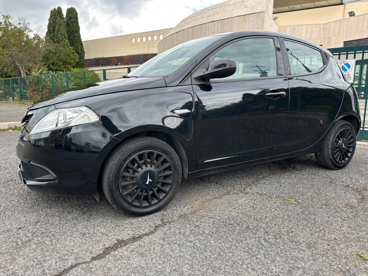 Lancia Ypsilon GPL RINNOVATO GARANZIA 12 MESI
