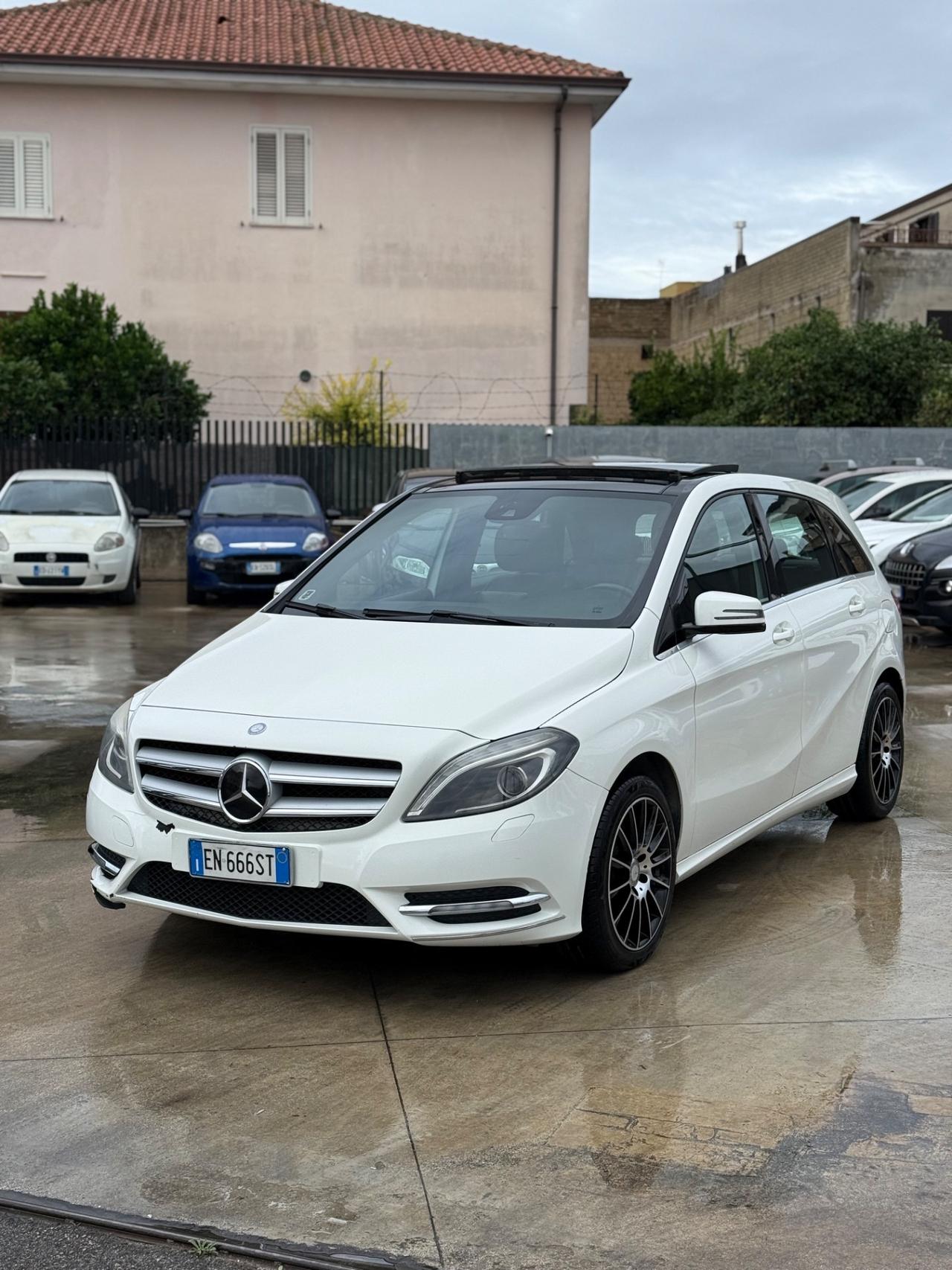 Mercedes-benz B 180 CDI BlueEFFICIENCY Premium