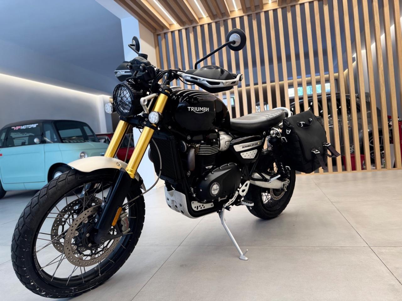 Triumph Scrambler 1200 XE FULL OPTIONALS