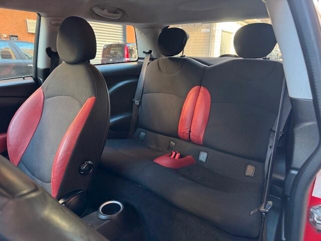 Mini Cooper D 1.6 16V D Pepper