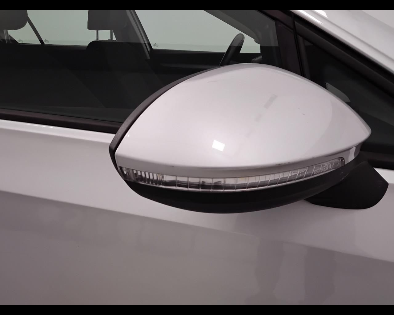 VOLKSWAGEN Golf VIII 2020 - Golf 1.0 etsi evo Life 110cv dsg