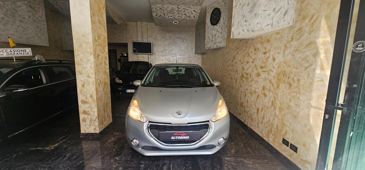 Peugeot 208 1.2 VTi 82 CV 5 porte Access