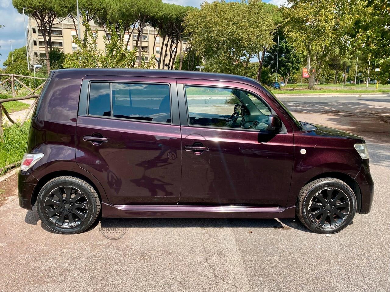 Daihatsu Materia 1.5 Benzina Manuale Dark RED