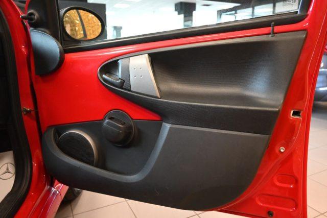 TOYOTA Aygo 1.0 12V VVT-i 5 porte ACTIVE COME NUOVA GARANZIA!!