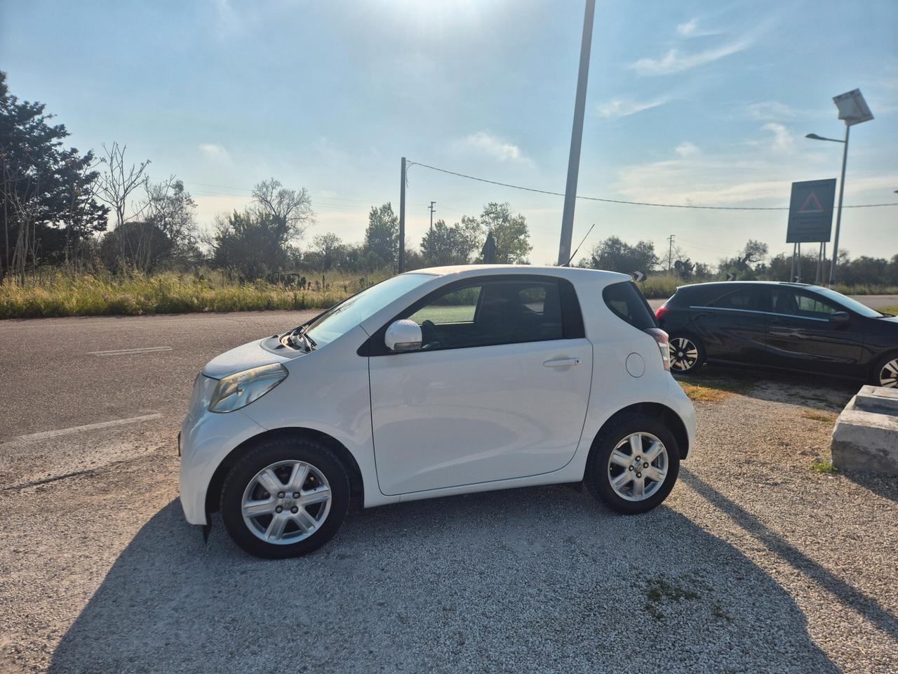Toyota iQ 1.0 Perfette condizioni