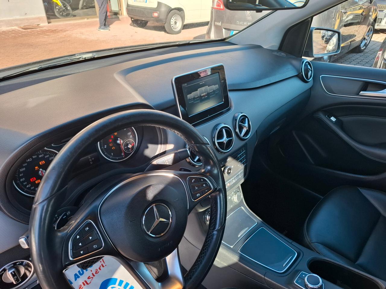 Mercedes-benz B 180 CDI Automatic Premium