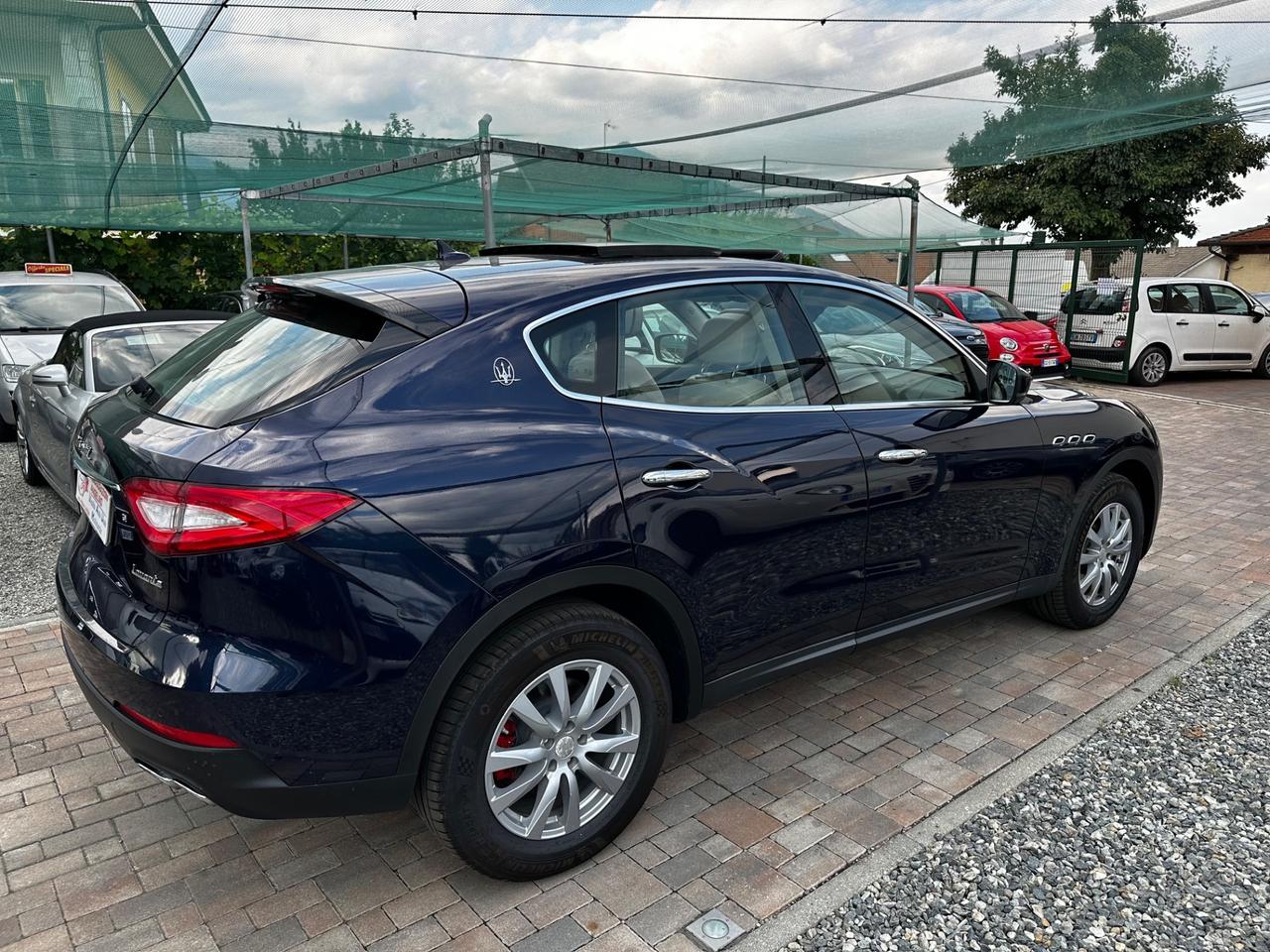 Maserati Levante V6 Diesel 275 CV AWD