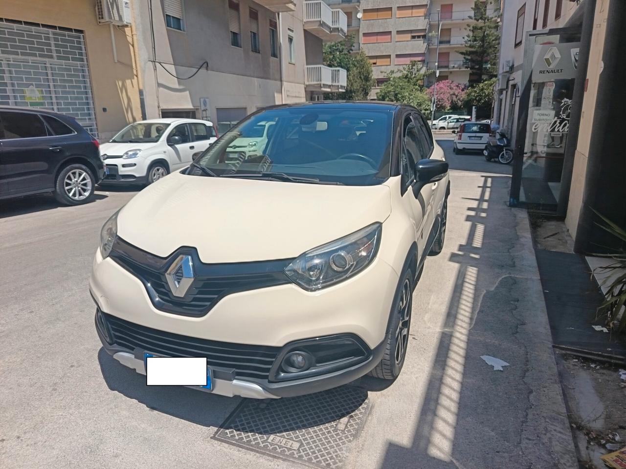 Renault Captur DCi Hypnotic KM 73.000 Full Optional