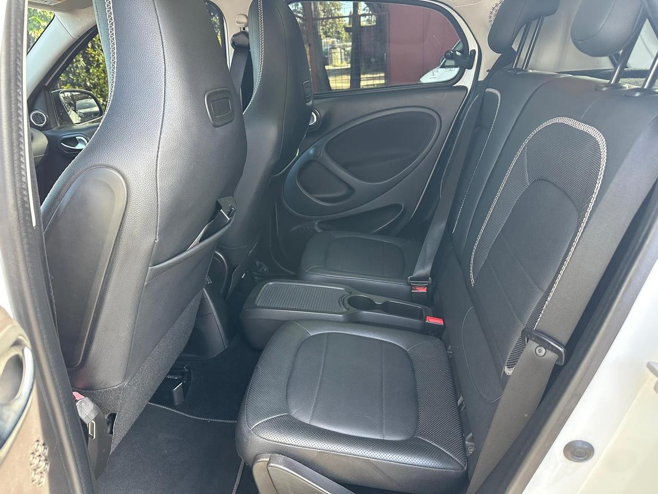 Smart ForFour BRABUS 0.9 Turbo twinamic Xclusive *promo*