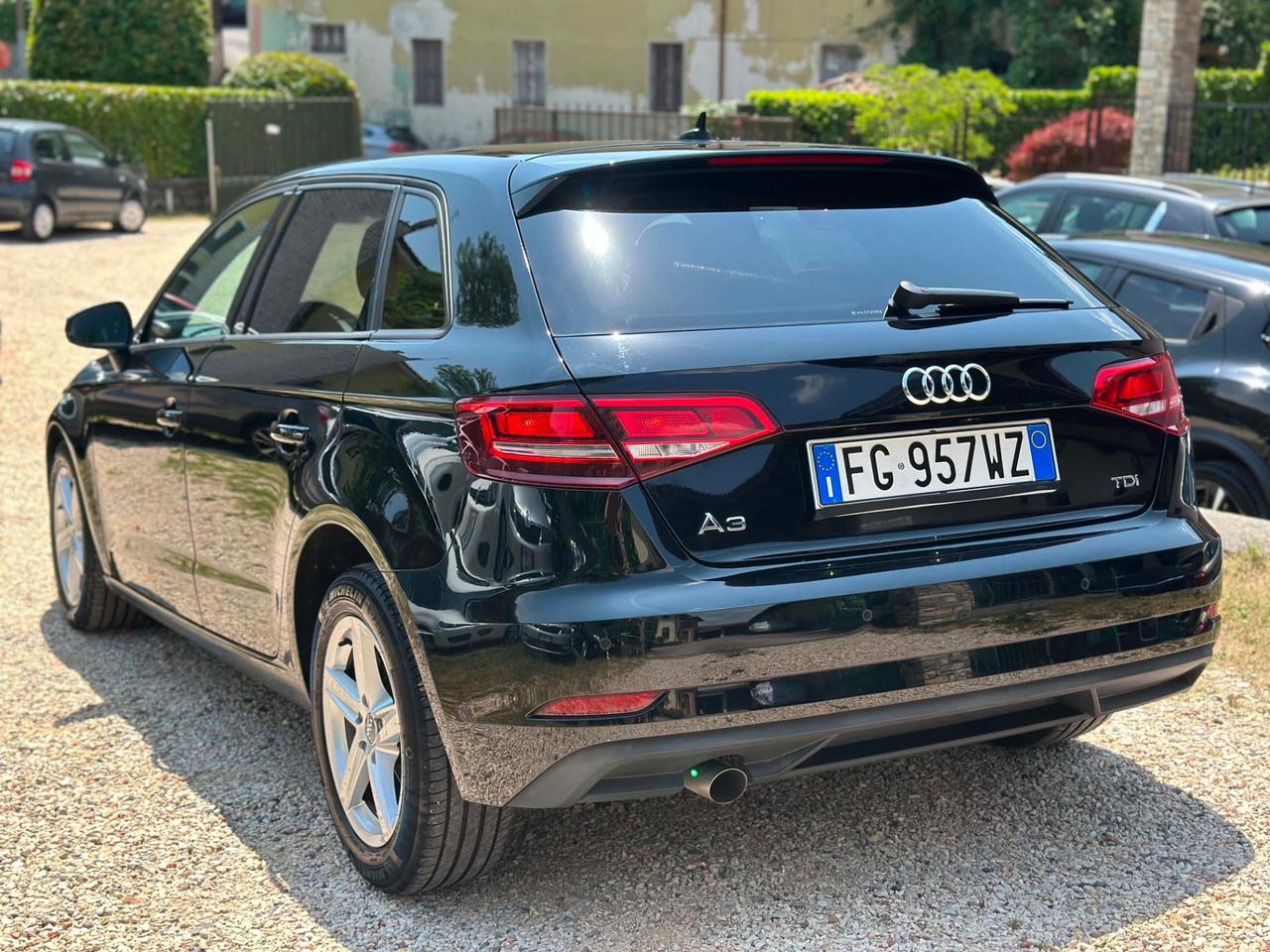 Audi A3 SPB 2.0 TDI SPORT KMCERT UNICOPR