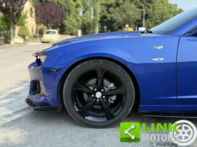 CHEVROLET Camaro LT