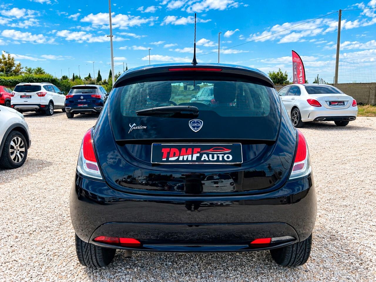 Lancia Ypsilon 1.3 MJT 95 CV 5 porte