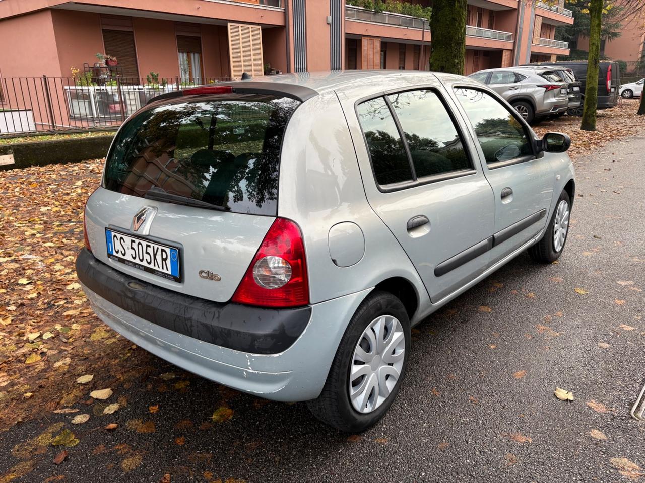 Renault Clio 1.2 cat 5 porte Confort Authentique