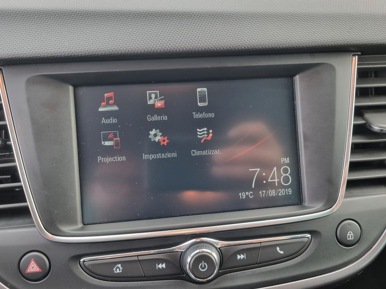 Opel Crossland X 1.2 12V Innovation - FARI LED