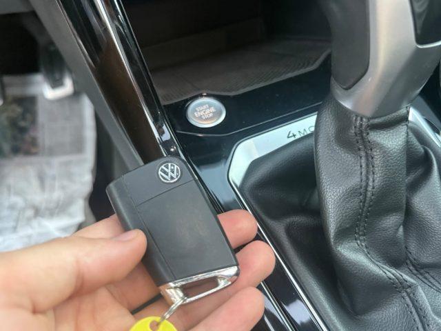 VOLKSWAGEN T-Roc 2.0 TDI R-Line Tettuccio Strafull