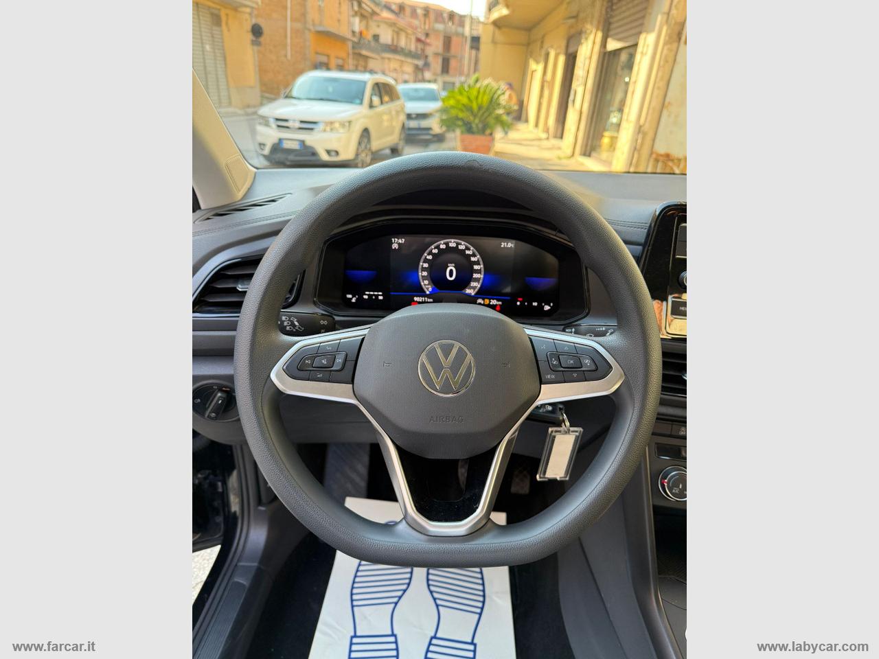 VOLKSWAGEN T-Roc 1.0 TSI Life