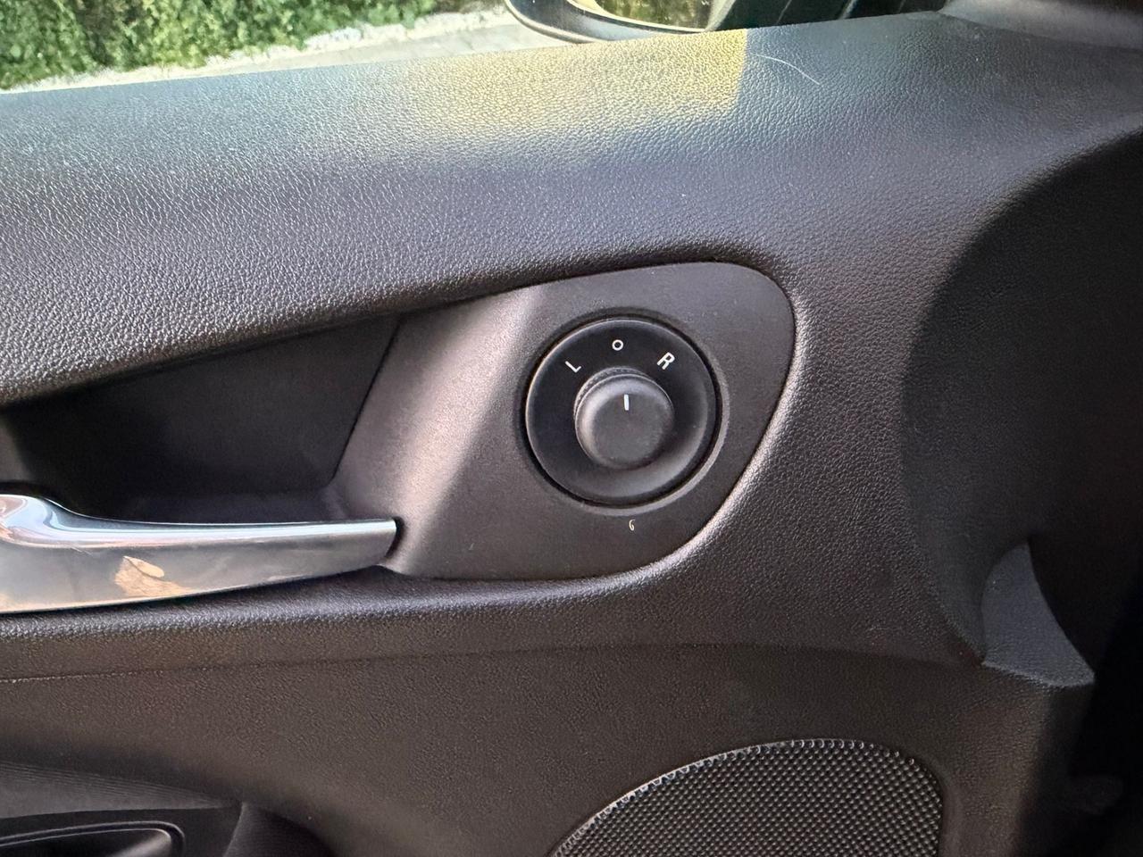 Opel Adam 1.4 87 CV GPL Tech Slam